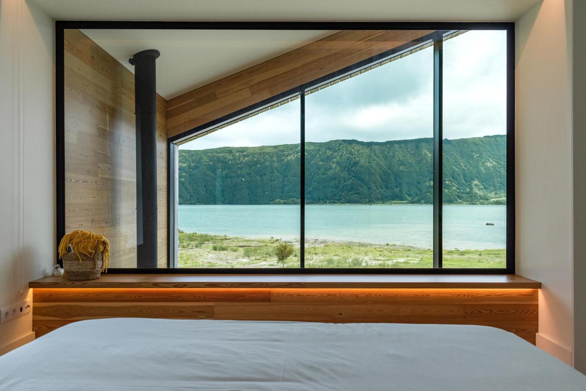 Sete Cidades Lake Cabin - Casa Da Lagoa 蓬塔德尔加达 外观 照片