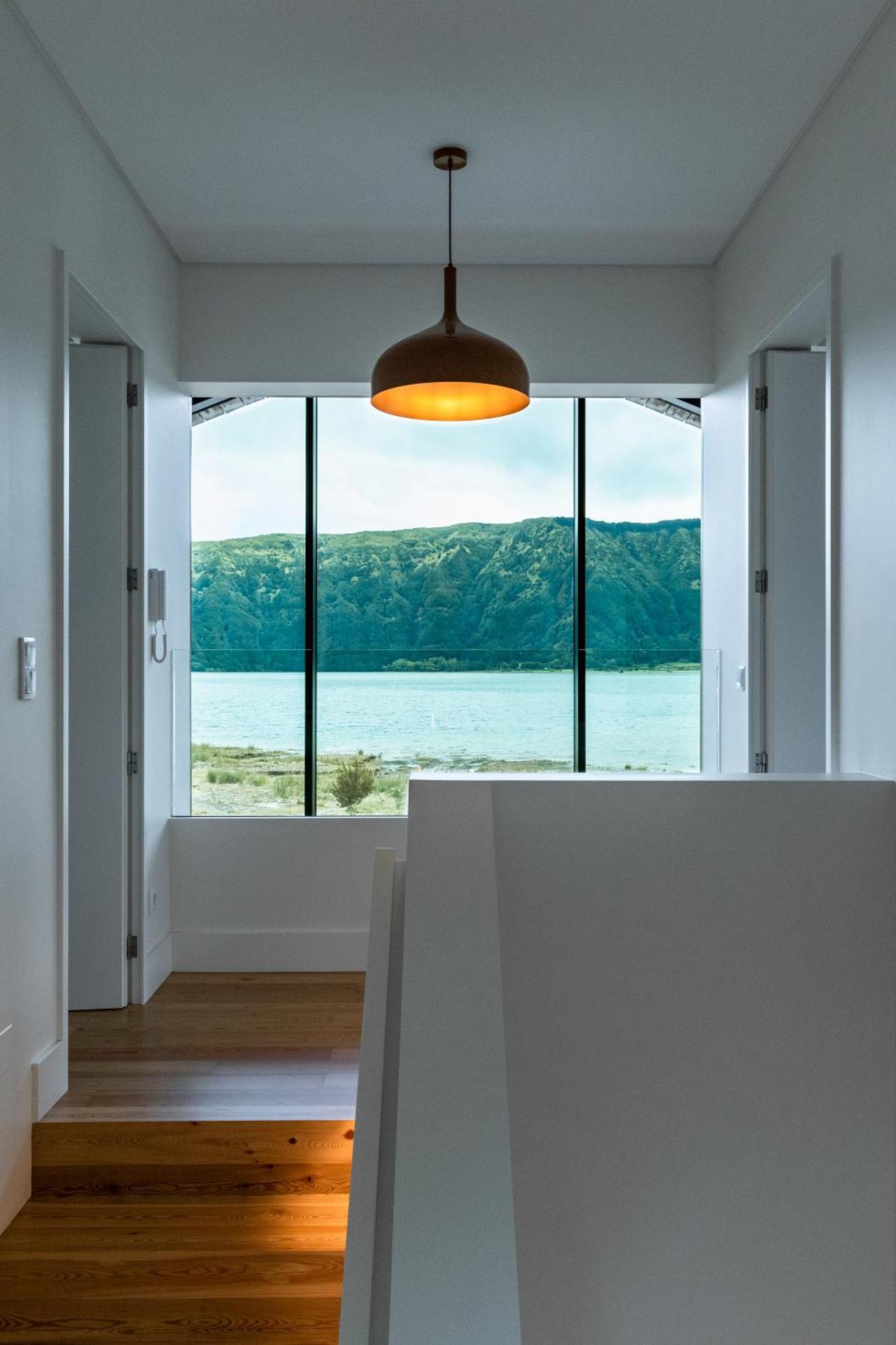 Sete Cidades Lake Cabin - Casa Da Lagoa 蓬塔德尔加达 外观 照片